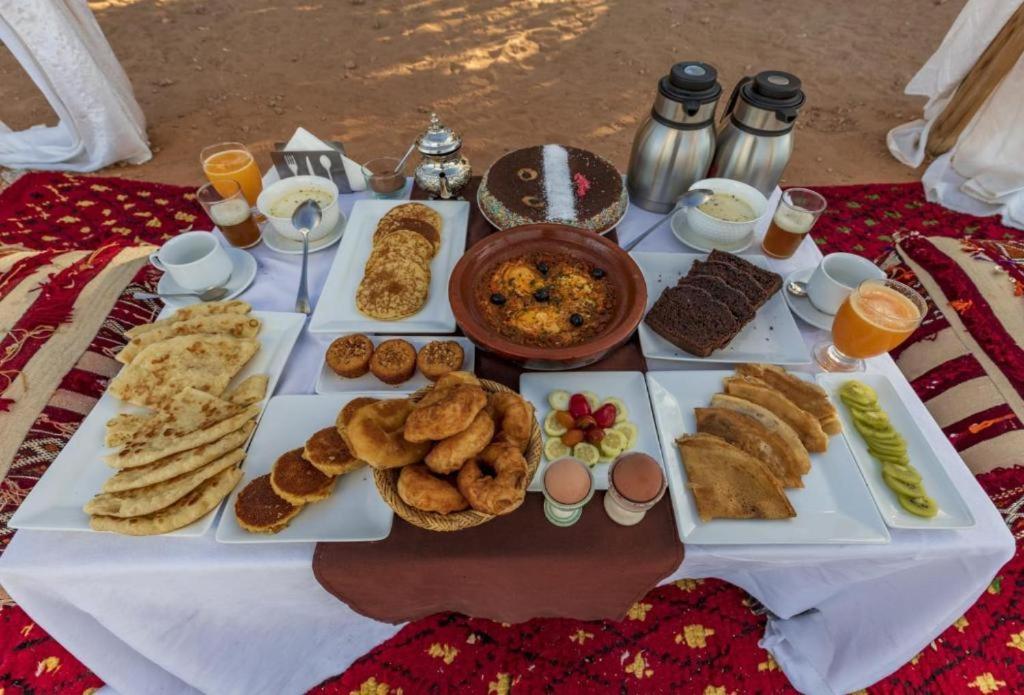 Blue Sky Luxury Camp Ξενοδοχείο Merzouga Εξωτερικό φωτογραφία