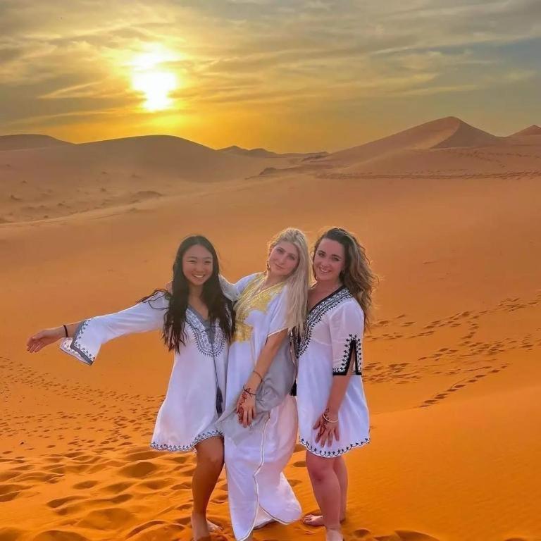 Blue Sky Luxury Camp Ξενοδοχείο Merzouga Εξωτερικό φωτογραφία