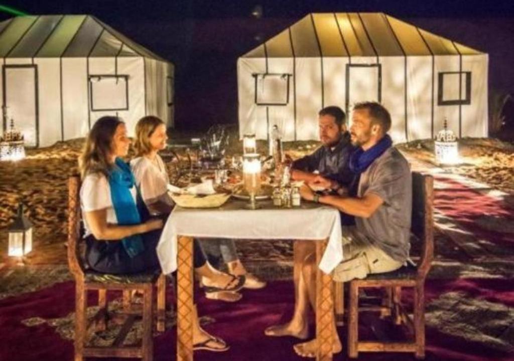 Blue Sky Luxury Camp Ξενοδοχείο Merzouga Εξωτερικό φωτογραφία